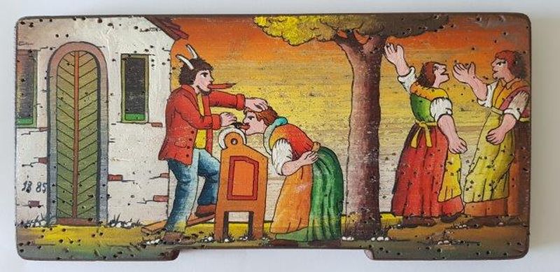 Bemalte Bienenstockstirnbretter - Teufel schleift die Weibszunge