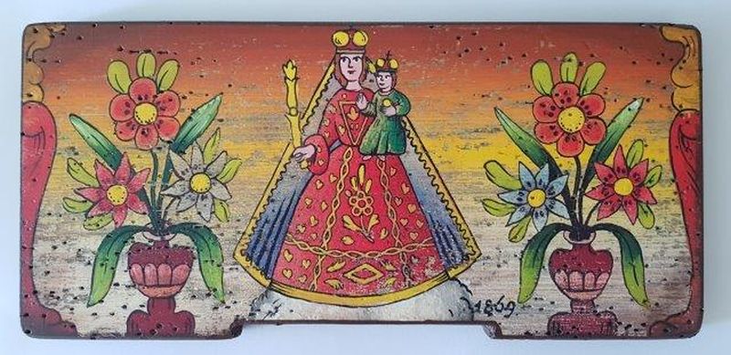 Bemalte Bienenstockstirnbretter - Die Wallfart Maria