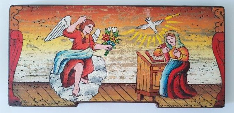 Bemalte Bienenstockstirnbretter-die Mariaverkündnigung