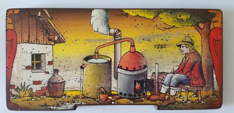 Bemalte Bienenstockstirnbretter - Schnapsbrennerei