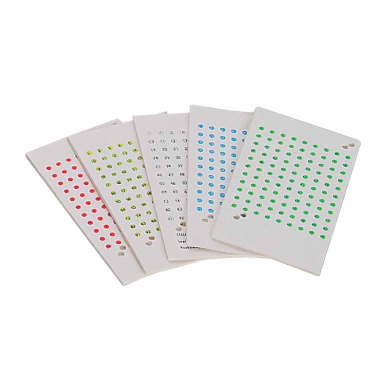 Opalith-Zeichentplättchen mit Nummern Č